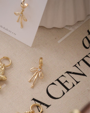 Load image into Gallery viewer, TDP X LOLA LOU | BOW