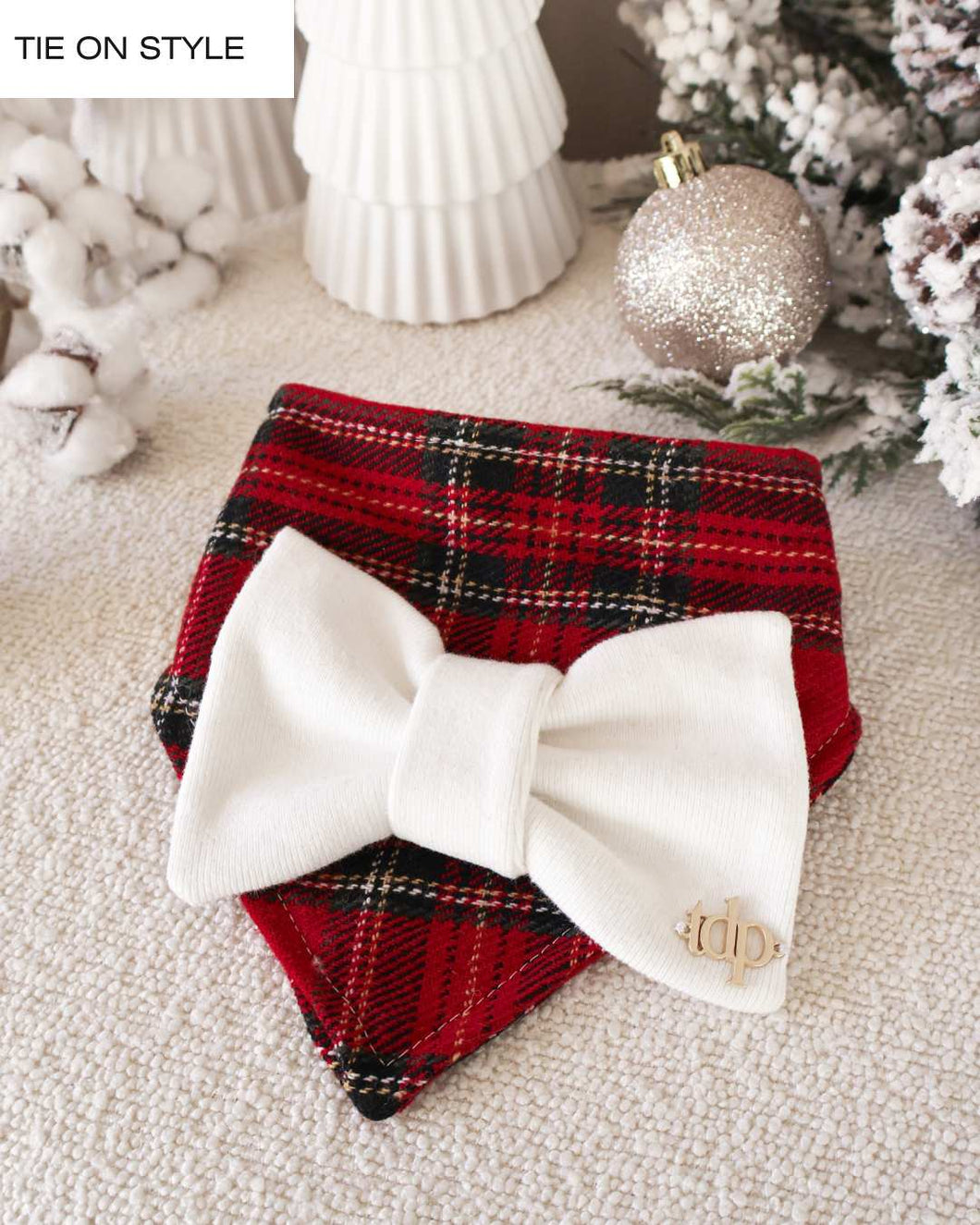 BANDANA | DECK THE BOWS, TRADITIONAL