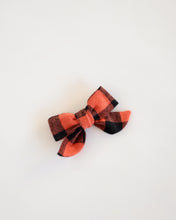 Load image into Gallery viewer, KENZIE BOW | HOLLOW
