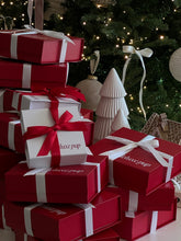 Load image into Gallery viewer, DELUXE HOLIDAY PACKAGING
